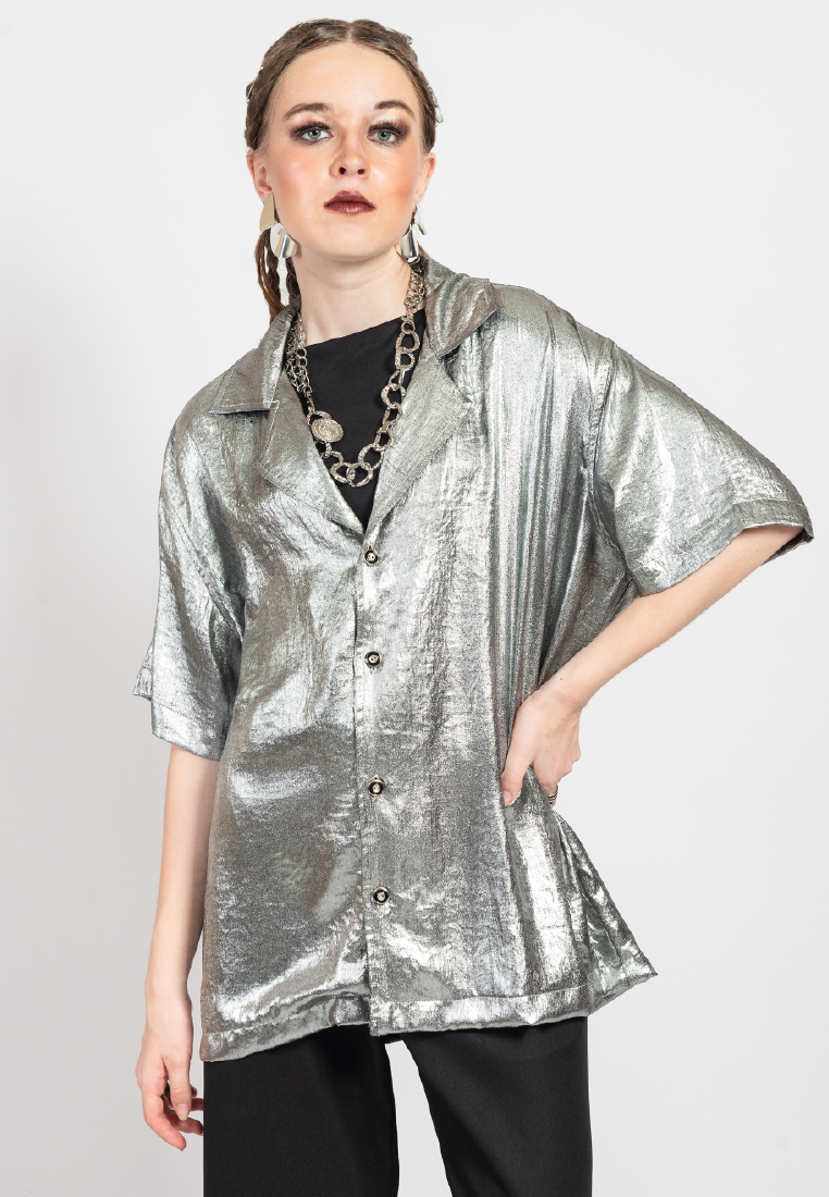 OCWA LOU OVERSIZED SILVER SHORT SLEEVE SHIRT