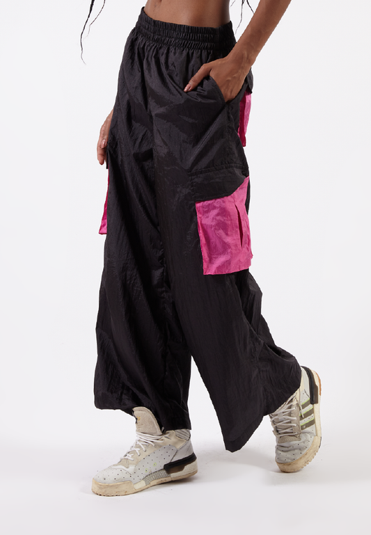 OCWA REXA WIDE LEG BLACK PINK CARGO PANTS