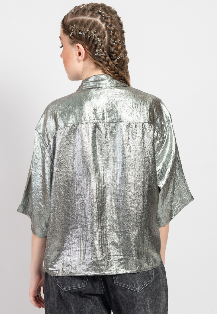 OCWA SANTIAGO OVERSIZED CROP SHORT SLEEVE SHIMMER SILVER SHIRT