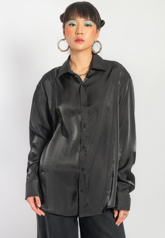 OCWA JUNE OVERSIZED SHINY DRESS SHIRT BLACK