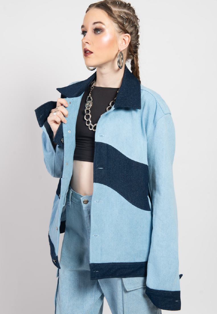 OCWA SONG OVERSIZED MULTI BLUE DENIM JACKET