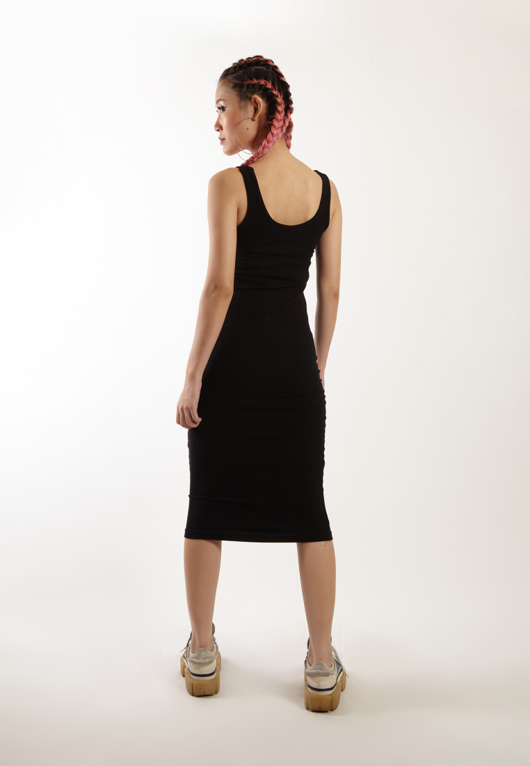 OCWA DONA SQUARE NECK FITTED SLEEVELESS KNIT DRESS BLACK