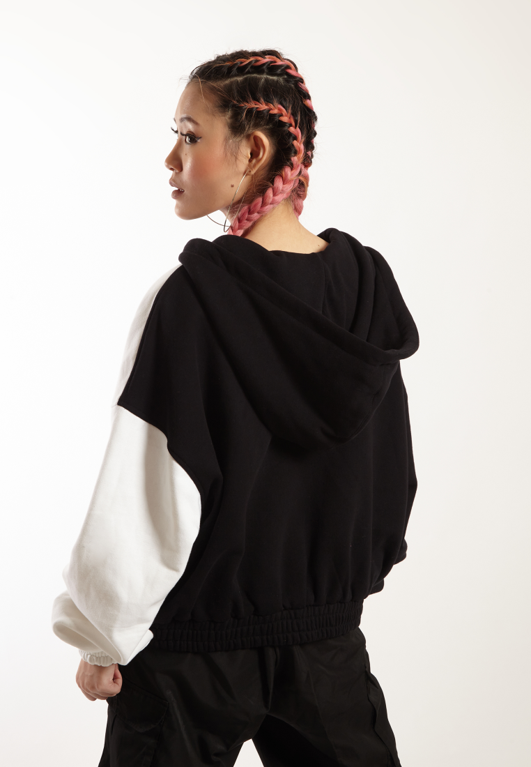 OCWA MARGO BLACK WHITE OVERSIZED ZIPPER HOODIE